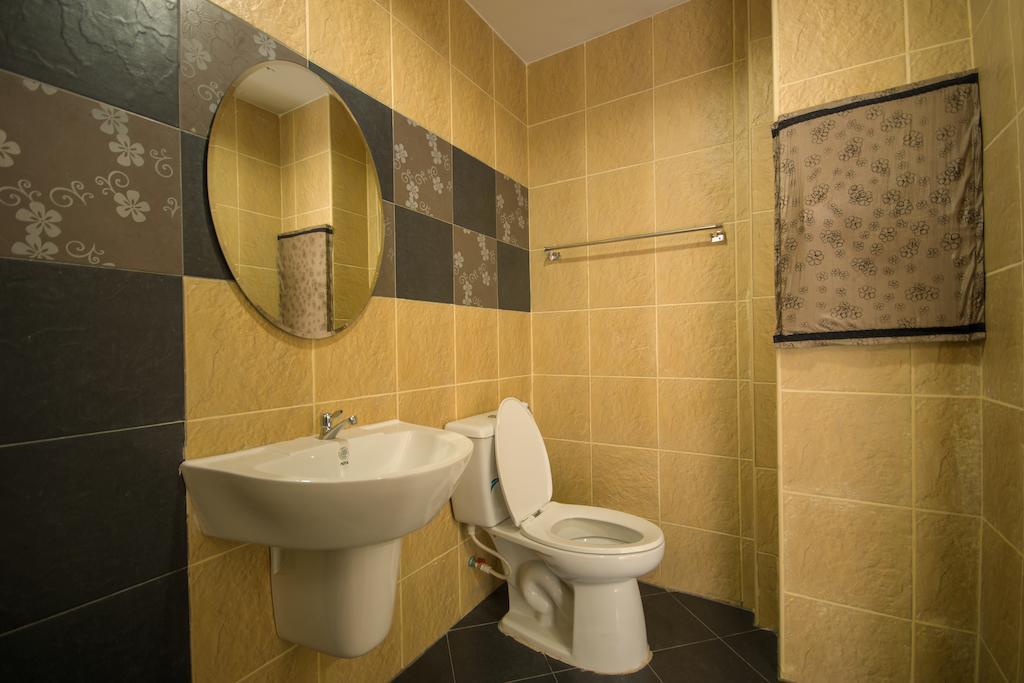 The Corner Hotel (Adults Only) Čiang Rai Pokoj fotografie
